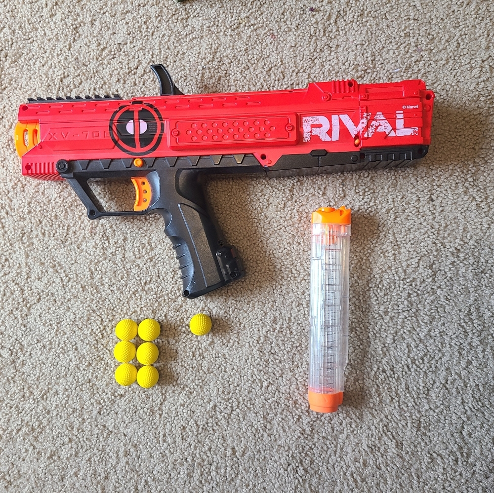 Marvel Deadpool Rival Nerf Gun